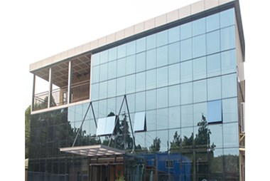 集裝箱做的辦公樓，辦公環(huán)境美美的！